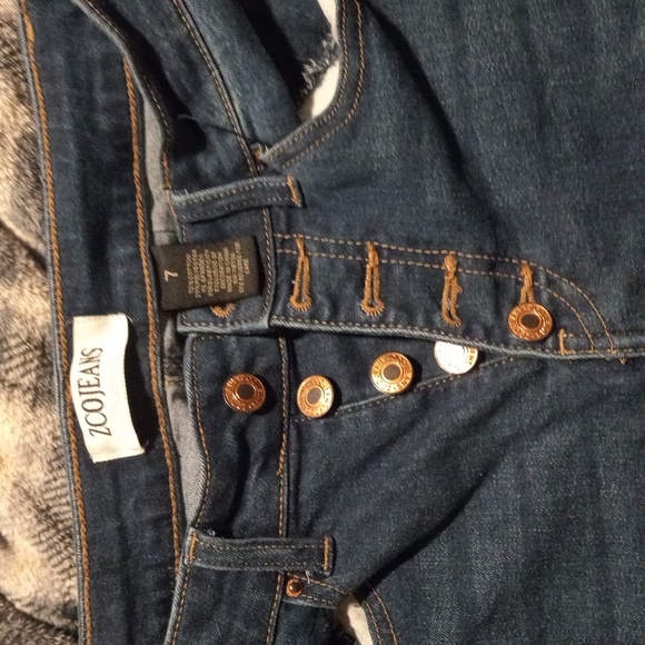 ZCOJEANS PREMIUM MID-RISE SKINNY JEANS - Picture 2 of 2